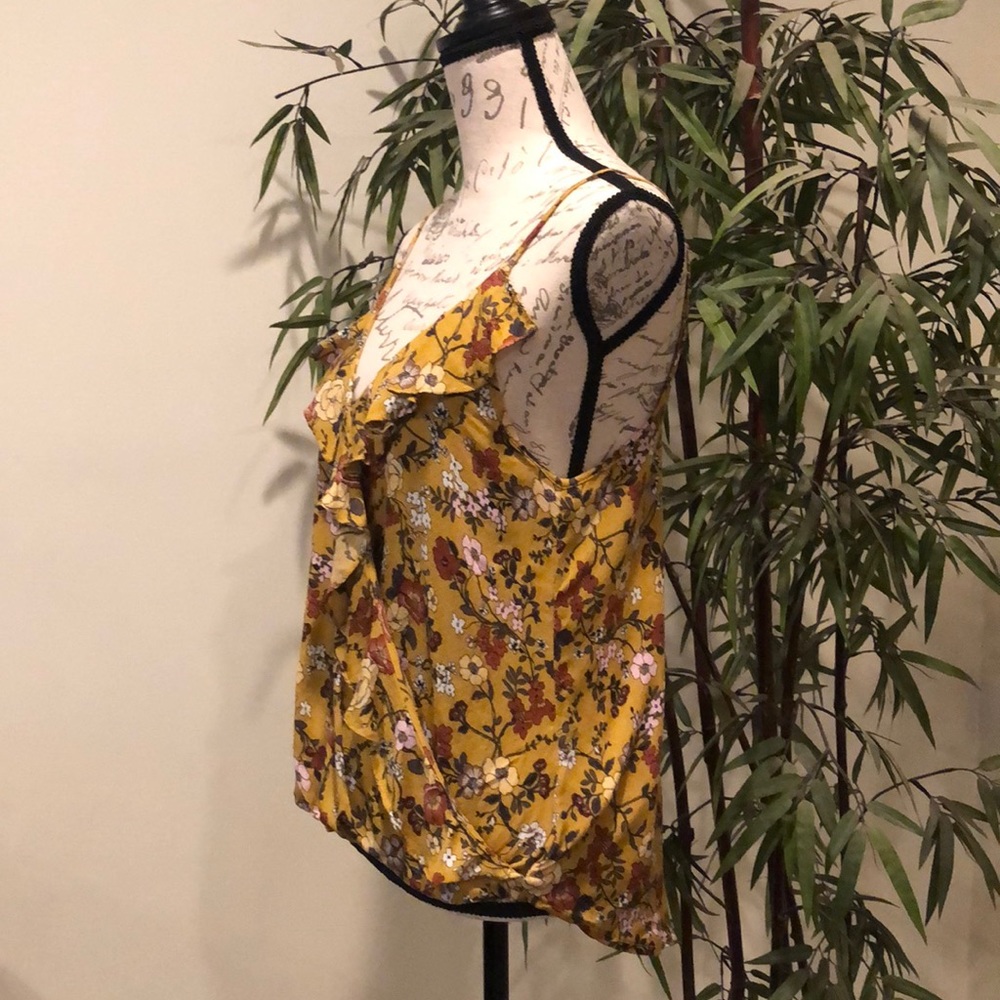 Blouse - Picture 2 of 5